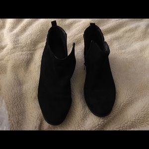 Ankle black boots